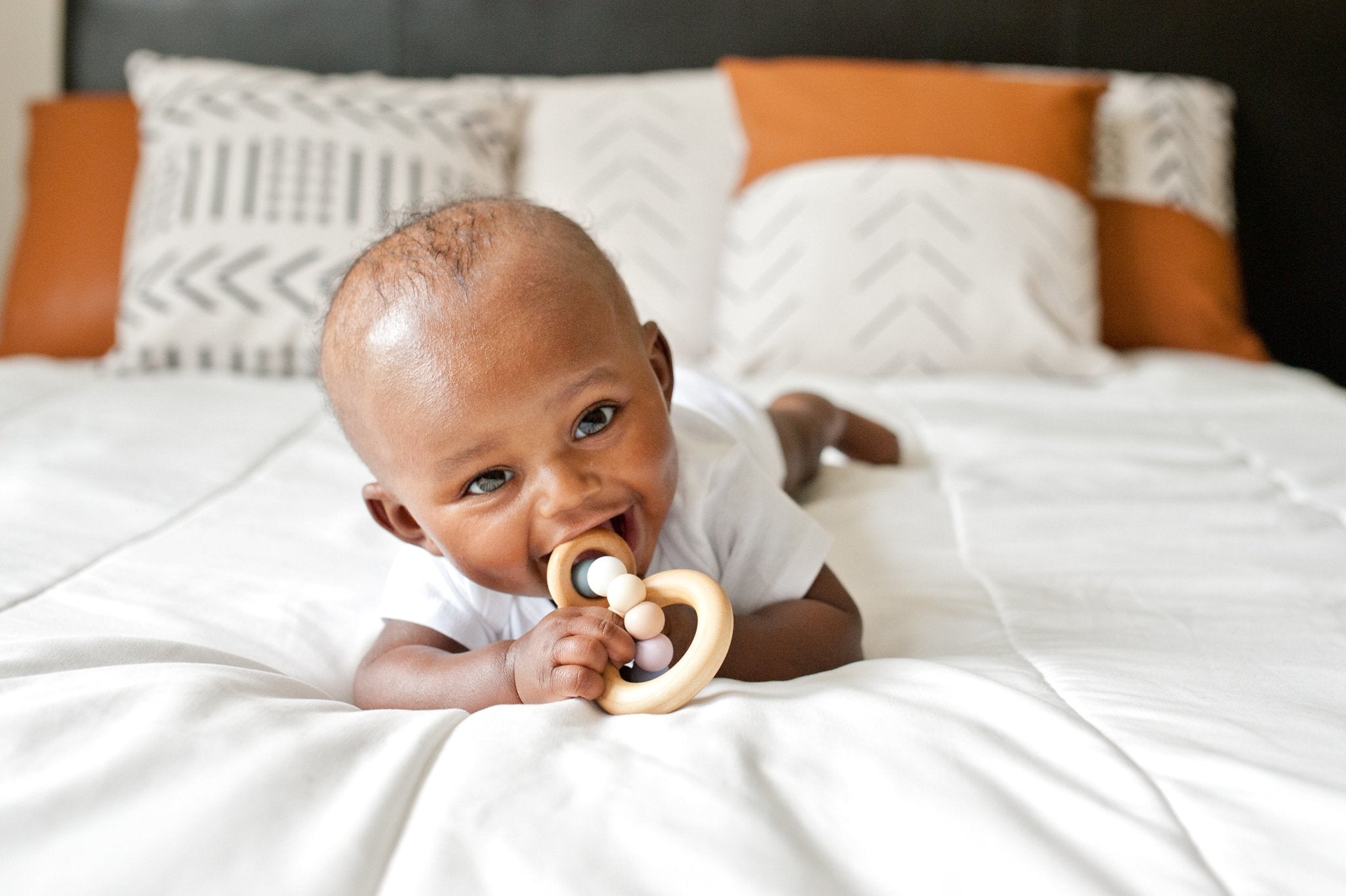 Saturn Ring Wooden Baby Teether - Bannor Toys