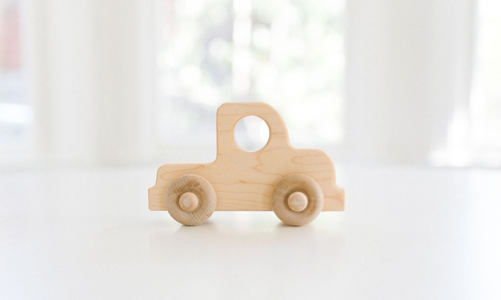 Wooden Toy Truck, Maple - Bannor Toys