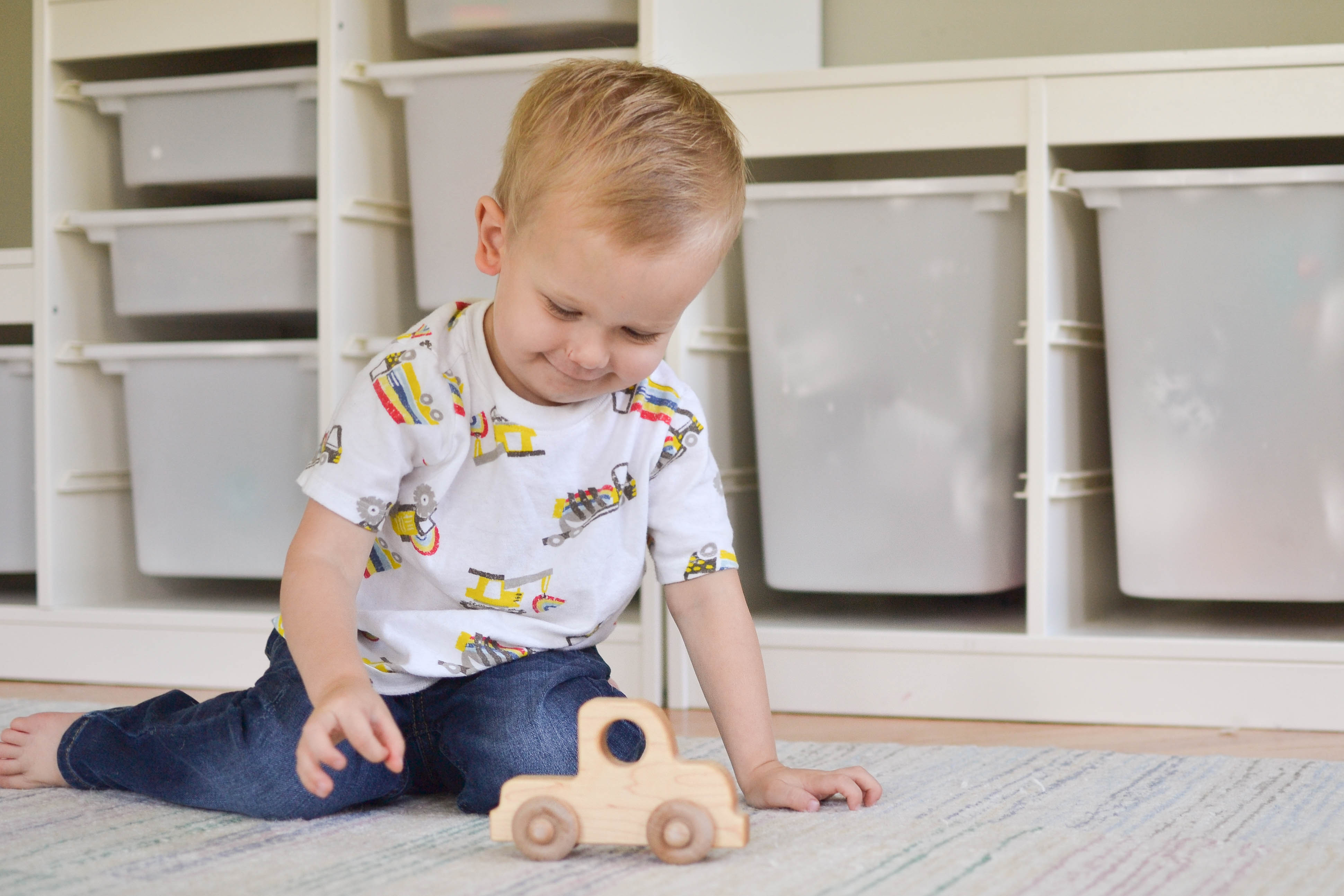 Wooden Toy Truck, Maple - Bannor Toys