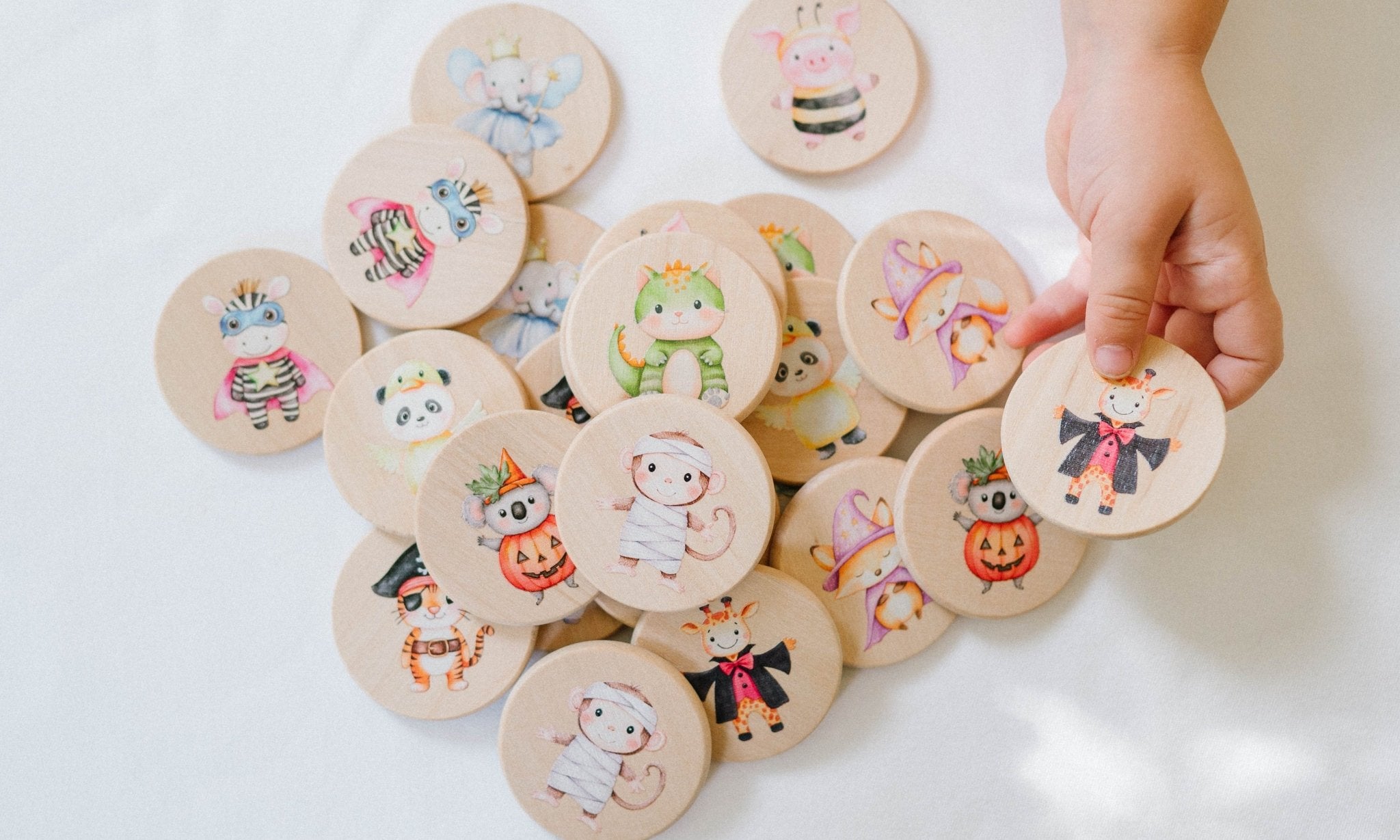 Dress-Up Animals Matching Tiles - Bannor Toys