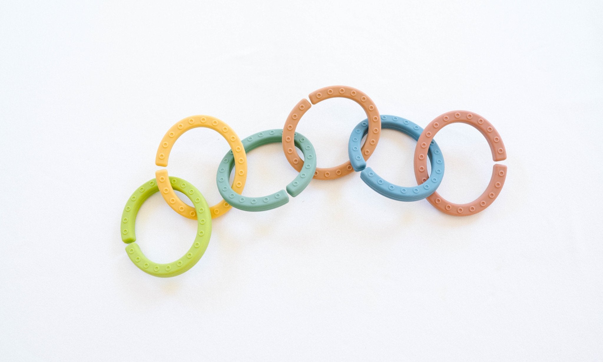 Silicone Ring Links - Mountain - Bannor Toys
