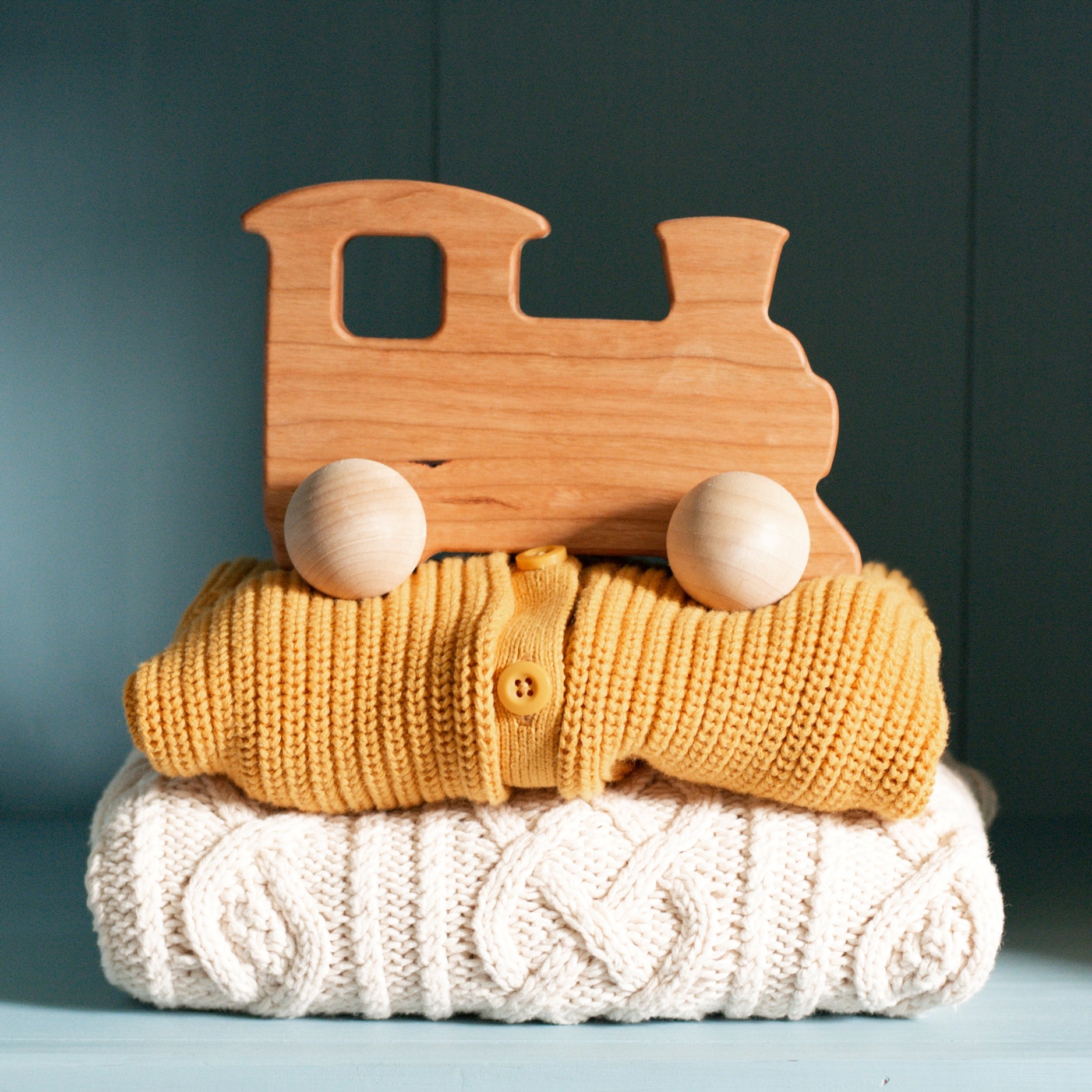 Train Push Toy - Bannor Toys