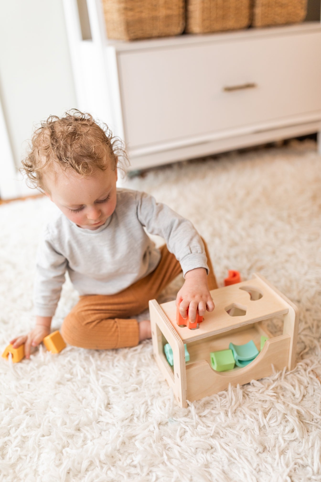 Shape Sorter - Wood + Silicone - Bannor Toys